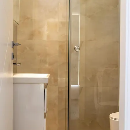 Apartment Drobac *